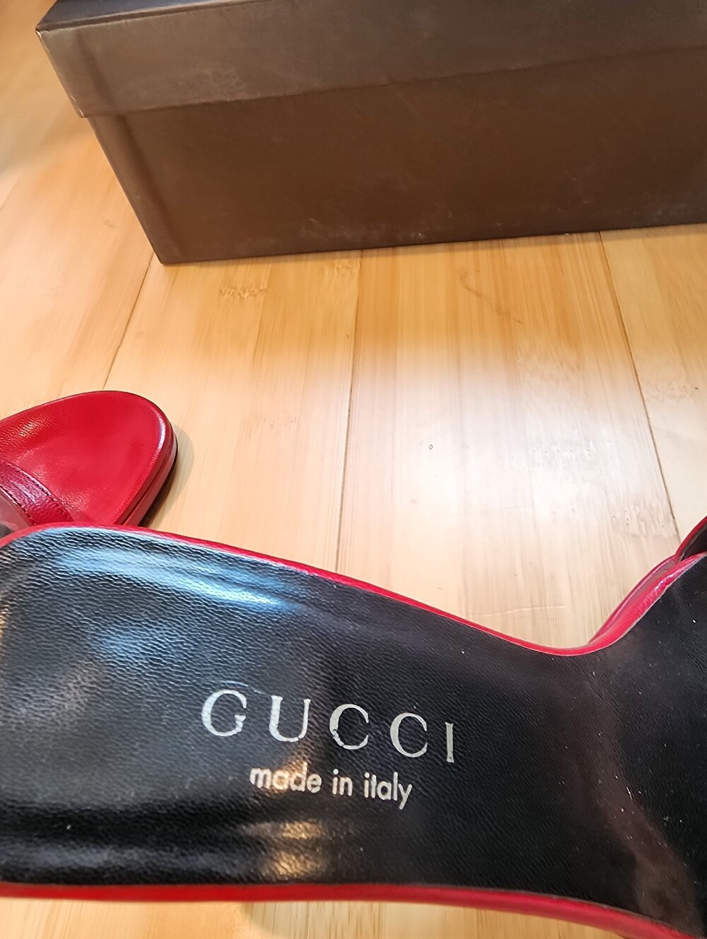 Gucci Red Leather Slide Heels 3.5 In Heel  Clear Chunk Sz 6 - Picture 5 of 11